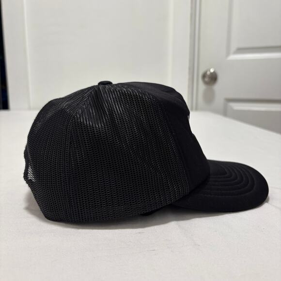 Local Authority Malibu Racing Adjustable Trucker Snapback Black - Picture 3 of 7